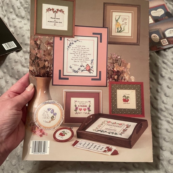 Lot of 3- Leisure Arts Pattern Leaflets - Picture 9 of 15